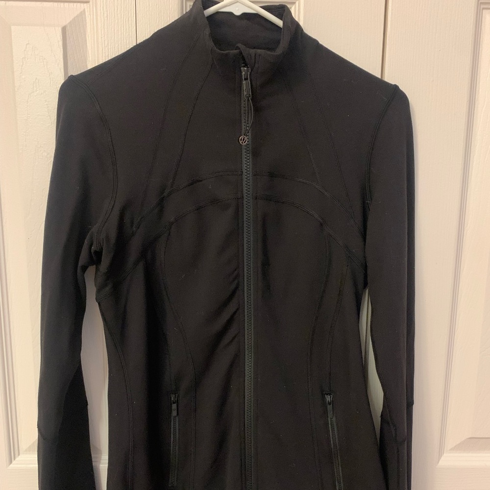 Size 8 lulu lemon black define jacket